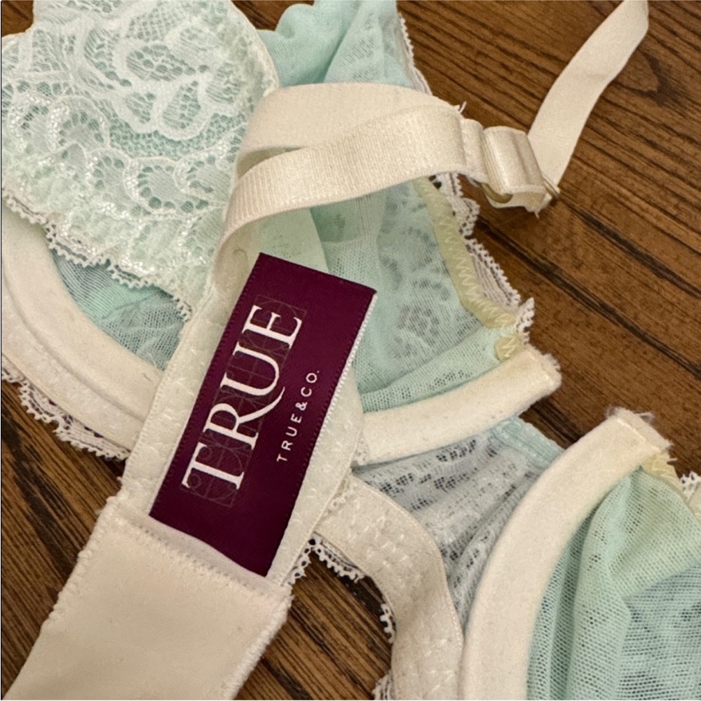 True & Co Lacy Bra 36A - Picture 4 of 5